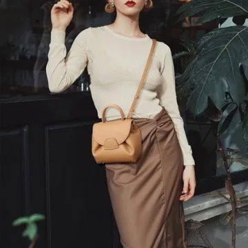 Chic Women's Handbag - Stylish for Every Occasion