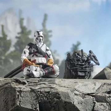 G.I. Joe Storm Shadow Action Figure with 11 Accessories