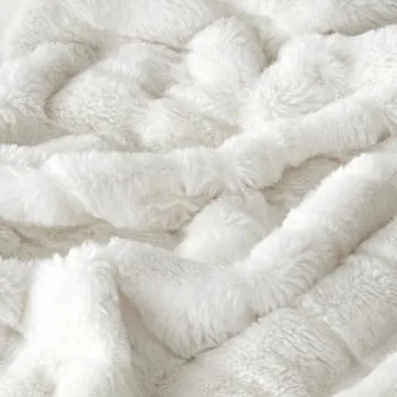 Soft Cozy HYPREST Faux Fur Throw Blanket for any Home