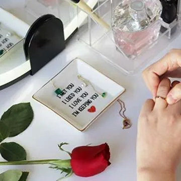 AREOK Romantic Ring Dish - Perfect Gift for Wife