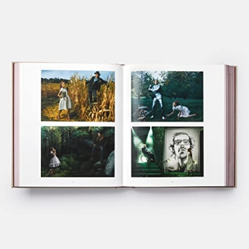Wonderland by Annie Leibovitz - Stunning Photography Anthology