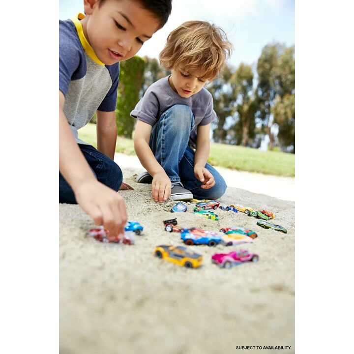 Hot Wheels 20 Piece 1:64 Scale Toy Cars & Trucks Set