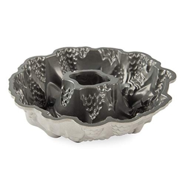 Nordic Ware Platinum Holiday Wreath Bundt Pan for Baking