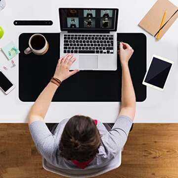 ‎Boutilon Leather Desk Pad 24"x 14" Non-Slip Mouse Pad,Office Desk Mat,Waterprooft PU Leather Desk Blotter,Desk Pad Protector,Desk Writing Pad for Home Office Decor (S-Black)