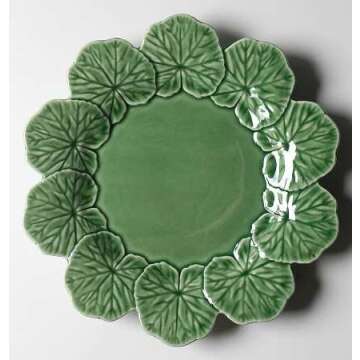 Bordallo Pinheiro Geranium Dinner Plate, Fine China Dinnerware