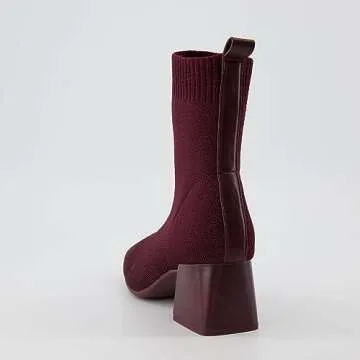 CUSHIONAIRE Milo Stretch Ankle Sock Boot for Comfort