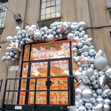 PartyWoo Metallic Silver Balloons, 50 pcs - Glamorous Décor