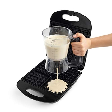 OXO Good Grips 4 Cup Batter Dispenser for Easy Baking