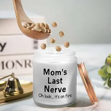 Funny Mom Candle Gift for Mother's Day and Birthdays