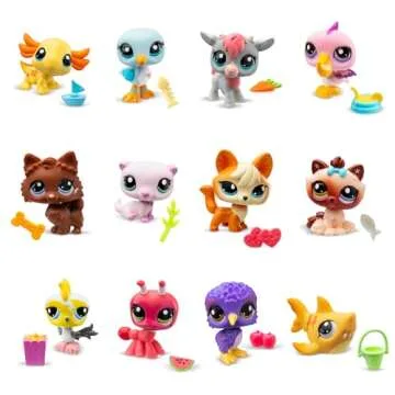 Littlest Pet Shop Adventure Set with 12 Bobblin’ Pets