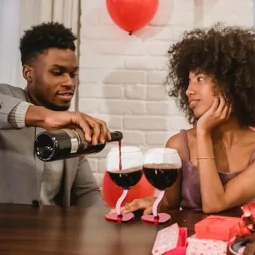 Heart Shaped Crystal Wine Glasses Elegant Lead-Free Goblets