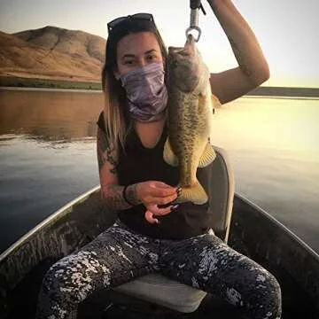 BASSDASH UPF 50+ Neck Gaiter for Sun Protection