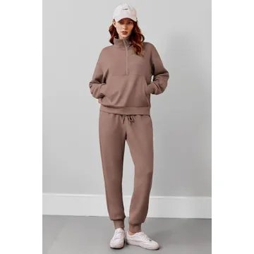 Comfy Stylish 2 Piece Women's Lounge Set for Travel
