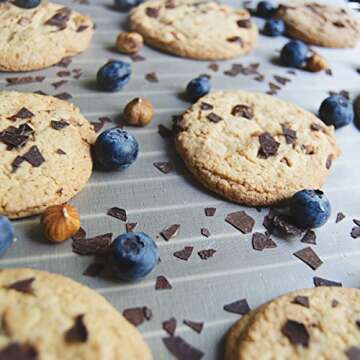 Navaris 3x Reusable Baking Sheets - 13"x16" (33x40cm) Parchment Paper for Baking Oven - Durable Non-Stick PTFE Teflon Sheet Baking Mats - Reversible Baking Tray - Set of 3 Pieces