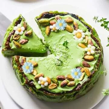 MINFEIDMS Daisy Flower Silicone Molds Chrysanthemum Fondant Molds Small Flower Chocolate Mold For Cake Decorating Cupcake Topper Candy Gum Paste Polymer Clay