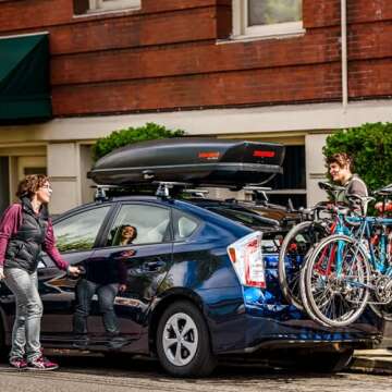 Yakima SkyBox 16 Carbonite Cargo Box for Vehicles