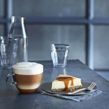 Ghirardelli Chocolate Company Sea Salt Caramel Sauce Squeeze Bottle, 16 oz (Pack of 1)