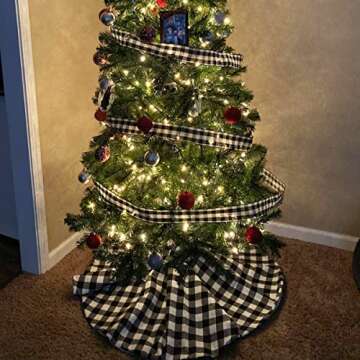 24 Inches White and Black Plaid Buffalo Checked Tree Skirt Mini Xmas Tree Skirt for Christmas Tree Mat Decorations Xmas Winter Ornaments