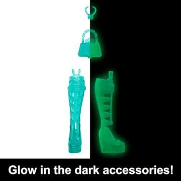 Monster High Skulltimate Secrets Neon Frights Doll & Accessories, Twyla with Dress-Up Locker & 19+ Surprises