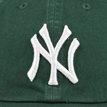 47 New York Yankees Dark Green Clean UP Cap Stylish Comfort