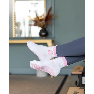 Puedizux Cute Grip Yoga Socks for Women Stylish and Functional