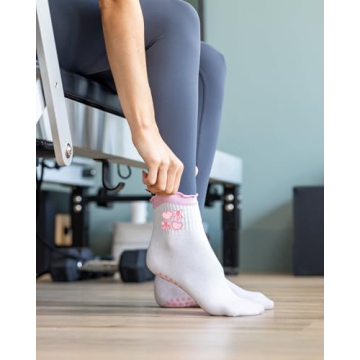 Puedizux Cute Grip Yoga Socks for Women Stylish and Functional