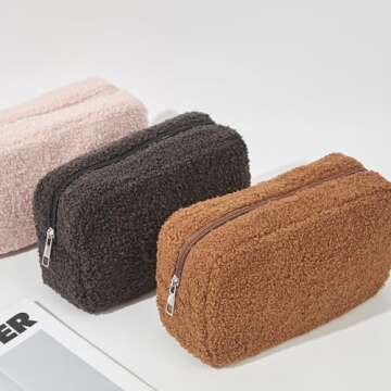 Kamumanni Plush Makeup Bag, Chic and Portable for Travel