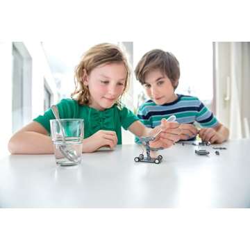 4M Toysmith, Green Science Salt Water Powered Robot Kit, STEAM Powered Kids, Beach Toy, For Boys & Girls 5+