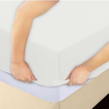 Utopia Bedding Twin Fitted Sheet - Bottom Sheet - Deep Pocket - Soft Microfiber - Shrinkage and Fade Resistant - Easy Care -1 Fitted Sheet Only (White)