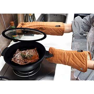 Silicone Groment Oven Mitts with Heat Resistant Non-Slip Set of 2, Oven Gloves and Pot Holders Kitchen Set for BBQ Cooking Baking, Grilling, Barbecue, Machine Washable Orange