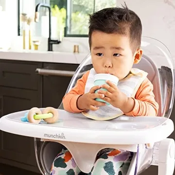 Munchkin C’est Silicone Open Training Cup with Straw 4oz