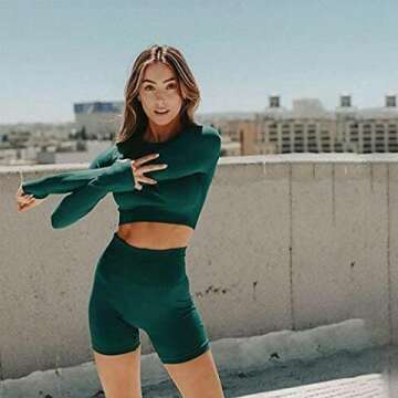 Seamless Yoga Outfit for Women - Crop Top and Shorts