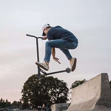 FREEDARE Complete Pro Scooter JB-1 Stunt Scooter for Kids 8 Years and Up, Teens, Adults, Trick Scooter for Beginners Green