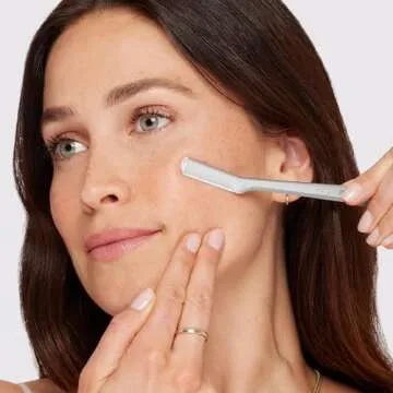 Tweezerman Facial Razor for Smooth Skin - 4 Replacement Blades