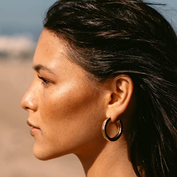 Tower 28 Beauty Bronzino Cream Bronzer for Radiance