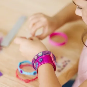 Melissa & Doug DIY Jewelry-Making Kits for Kids Ages 4-6