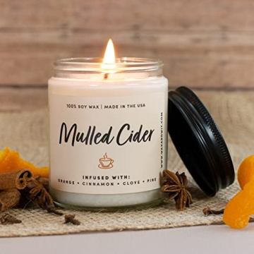 Mulled Cider Candle for Cozy Fall Scents in Home