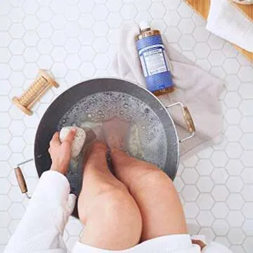 Dr. Bronner's - Pure-Castile Liquid Soap (Peppermint, 32 ounce) - Made with Organic Oils, 18-in-1 Uses: Face, Body, Hair, Laundry, Pets and Dishes, Concentrated, Vegan, Non-GMO