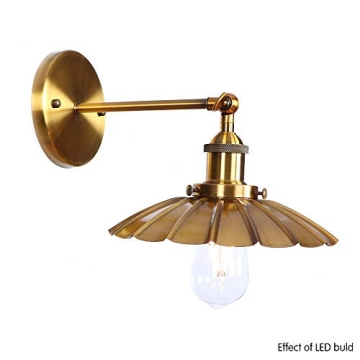 Elegant Adjustable Wall Lamp for Modern Interiors