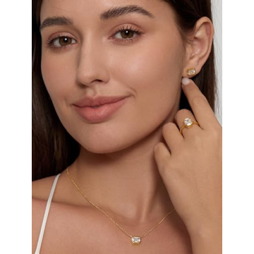 Michooyel Emerald Cut 2ct Engagement Ring for Elegant Style