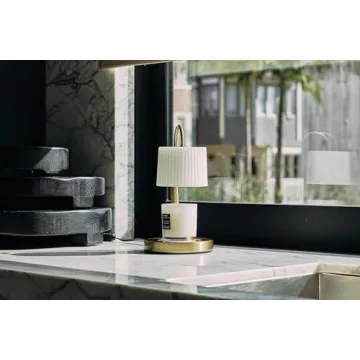 Adjustable Candle Warmer Lamp with Timer & Dimmer - Malbella