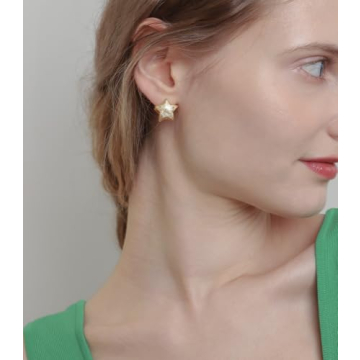 OZEL Unique Star Reversible Huggie Earrings - 14K Gold