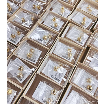 OZEL Unique Star Reversible Huggie Earrings - 14K Gold