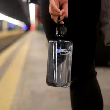 Nalgene Sustain 32 OZ Water Bottle - Eco-Friendly!