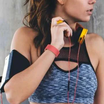 Silicone Braided Solo Loop Compatible with Apple Watch Band 38mm 40mm 41mm 42mm 44mm 45mm 46mm 49mm, Stretchy Elastic Sport Strap Compatible for iWatch Series 10/9/8/7/6/5/4/3/2/1/SE/Ultra/Ultra 2