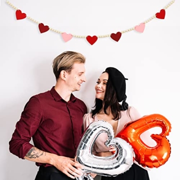 Beautiful DAZONGE Wood Bead Garland for Valentine Decor