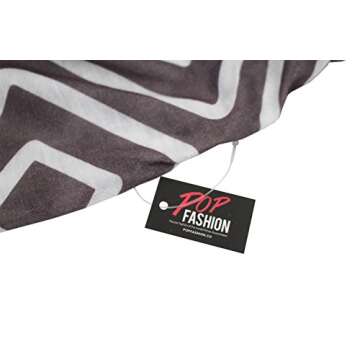 Versatile Women's Infinity Scarf with Zipper Pocket