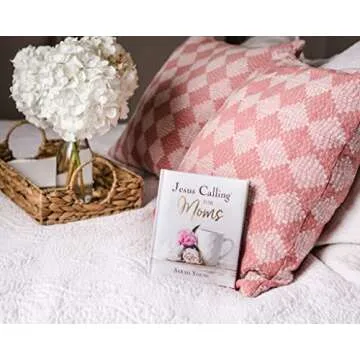 Jesus Calling for Moms, Padded Hardcover, with Full Scriptures: Devotions for Strength, Comfort, and Encouragement (A 50-Day Devotional)