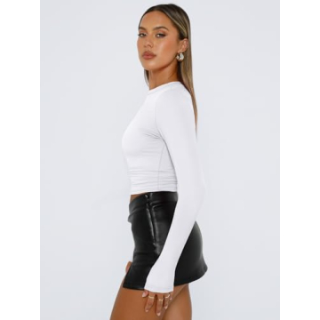 Versatile AUTOMET Women's Long Sleeve Crop Top - Perfect for Any Occasion