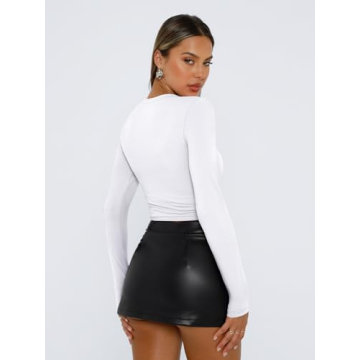Versatile AUTOMET Women's Long Sleeve Crop Top - Perfect for Any Occasion